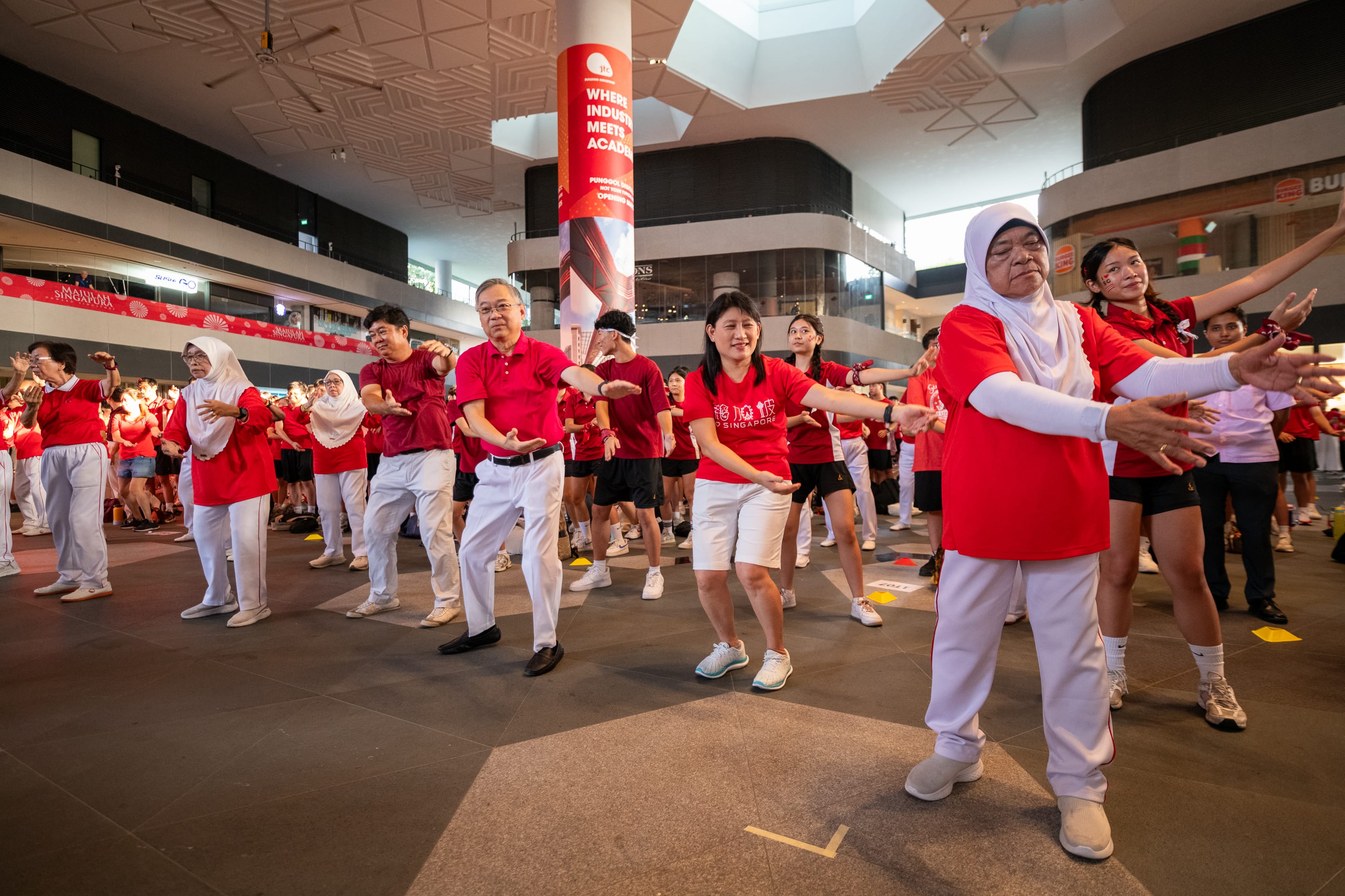 Qigong exercises with DPM Gan, Mr Bernard Tan, Mrs Woo Soo Min, and Qigong Shi Ba Shi Association Punggol community